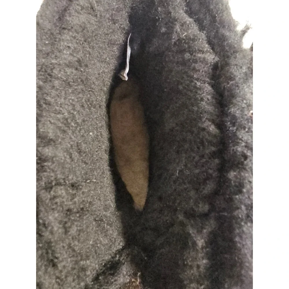 Bearpaw Libby Black Suede Multi-Color Faux Fur Pom Pom Boots 2283W Womens 9